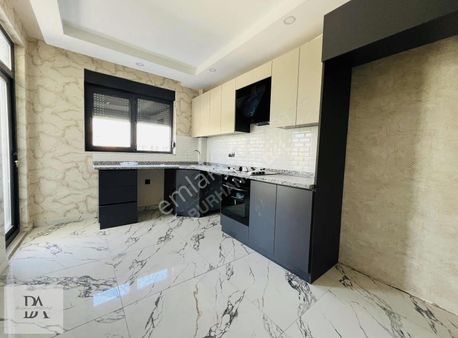 Havuzlu Site Konsept_geniş Kullanım Merkezi Konumda Katta 2+1