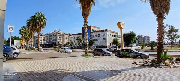 Kepez Baraj Mahallesinde Satılık 3 Katlı Dükkan