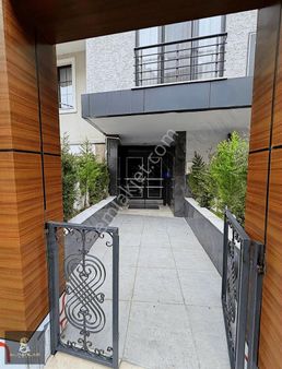 İstasyon Mah. Gültepe'de 2+1 Kiralık 80m2 Sıfır Ara Kat Daire