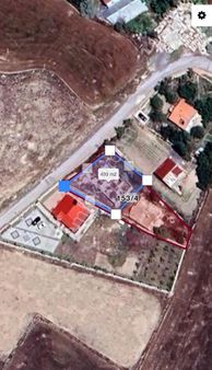 Turan Mahallesinde Satılık Kargir Ev Ve Arsası