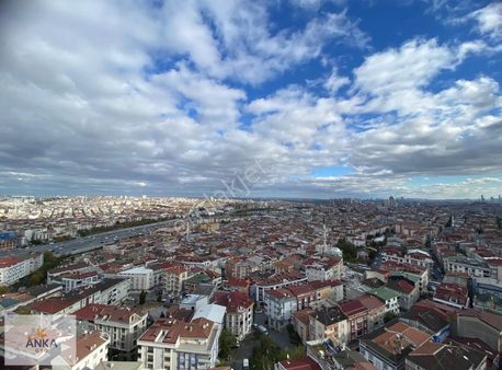 Venezia'da Şehir Mnz Full Eşyalı Kiralık 3+1 Daire