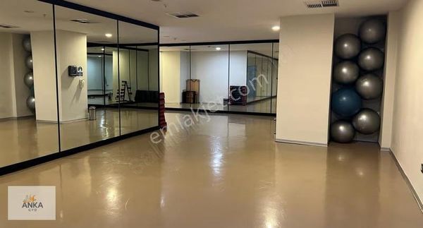 Venezia'da Avm Mnz Sıfır Eşyalı Aylık Ödemeli Kiralık 1+1 Daire