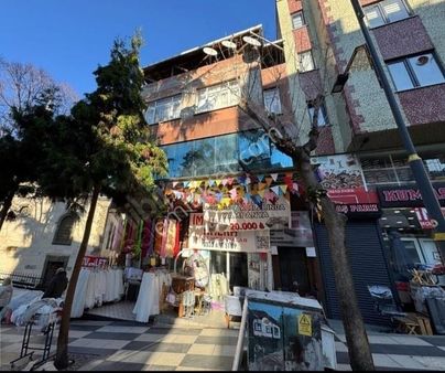 Meydanda Satılık Ana Caddede Dükkan Üstü 1.kat İşyeri