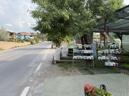 Becende 930m2 Satılık Bağ Evi Acil !!!