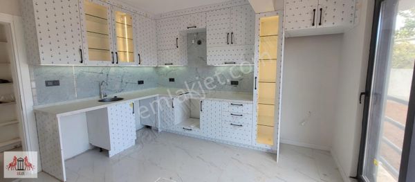 Muğla Akyaka Arası Kiralık Bahçeli Müstakil 3+1 Sıfır Daire