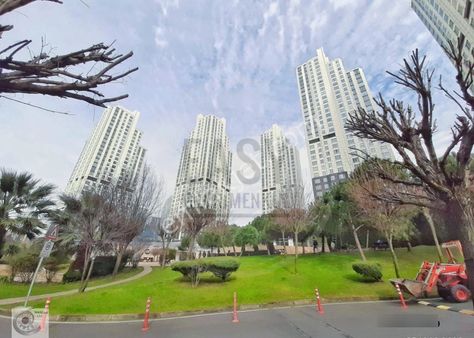 Maslak Mashattan Sitesinde 3+1 Bahçe Dublex Kiralık