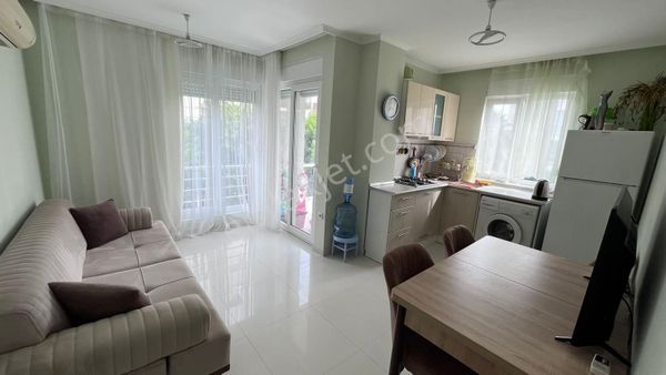 Konyaaltı Liman Mahallesinde Katta 2+1 Satılık