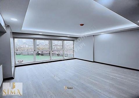 Metrobüsün Yürüme Mesafesi 5dk Tam Donanımlı Site İçerisinde 2+1