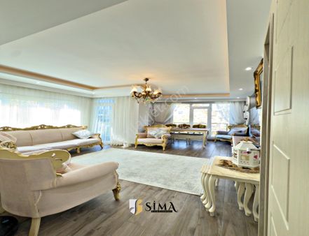 Beylikdüzü Belinay Evlerinde Satılık 4+2 Ebeveyn Banyolu Doublex Günvenlik Otopark