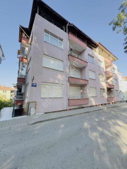 Merkez Demirciler Satılık Geniş 2+1 Daire (açıklamayı Okuyunuz)