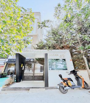 Adnan Kahveci Mah'de 3+1 Bakımlı Dairemiz Butik Site'de Satılık