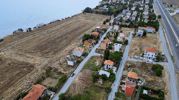 Tekirdağ Süleymanpaşa'da 168 M² Villa Ruhsatlı Müstakil Arsa