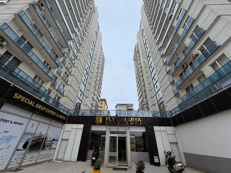 Fly Salmia Sitesi'de 1+1 Havuzlu Metrobüse Yakın Kiralık Arakat