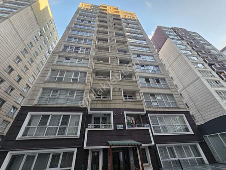 Esenyurt Acunkent Sitesi 3+1 Sıfır Yapılı 130 M² Arakat Daire !!