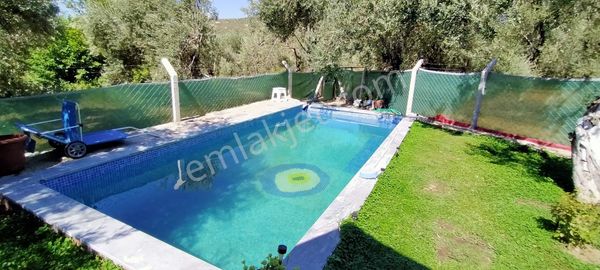 ✅ ✅ İmza Emlaktan Yatırımlık Doğa Severlere 200 M2 Arsa İçersinde Havuzlu Satılık Bağ Evi