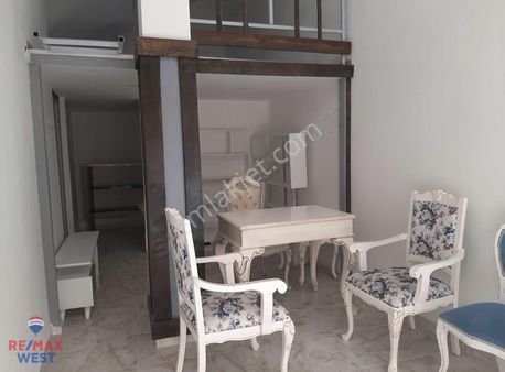 İnönü Caddesine Paralel Sokakta Satılık Batar Katlı Dükkan