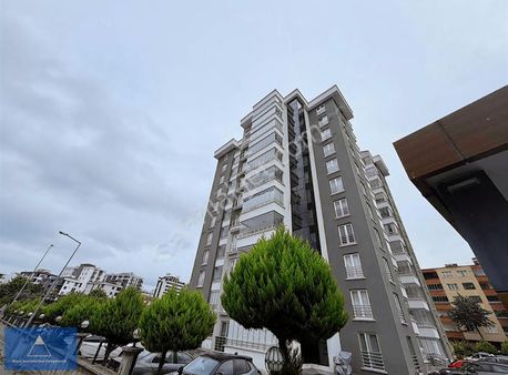 Mirza Kent Sitesinde Deniz Manzaralı Geniş 3+1