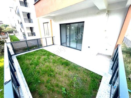 🏡🌹aktiften Bahçelieveler Mahallesinde Huzurun Ve Sesiziligin Ayrı Girişl1+1 Satılık Daire 🏘✔