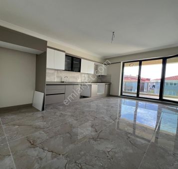 Lider'den Fatih Mah.hastane Bölg.adliye Yanı 3+1 Satılık Daire