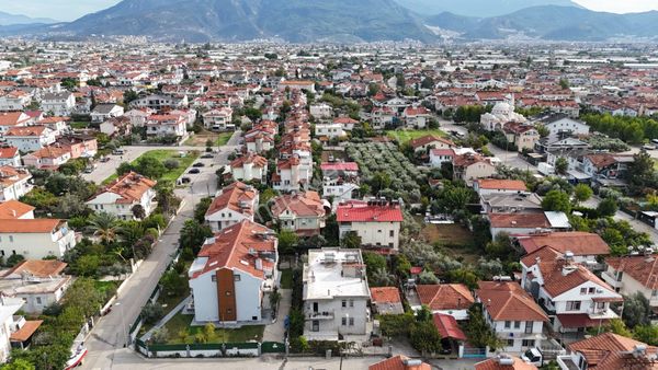 Goldhouse Dan Satılık Merkezi Bölgede Fırsat Arsa 595 M2