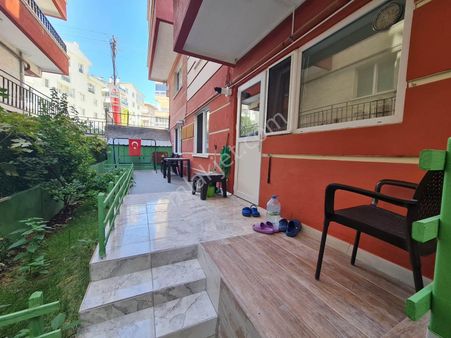 Bağlıca Yolu Mit-msb Karşısı Özel Yapılı İçi,bahçe Alanlı 2+1