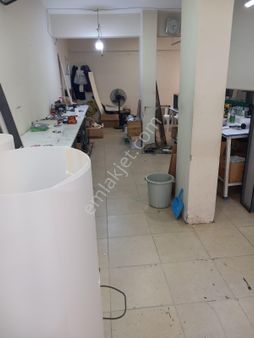 Hürriyet Mahallesinde 50+50 İki Katlı 100m² Satılık İşyeri Metrobüse 7-8 Dakika Mesafede