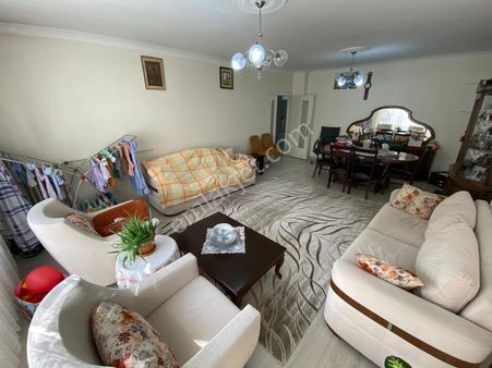 Etlikte Cadde Üzerinde Full Yapılı 4+1 Satılık Daire