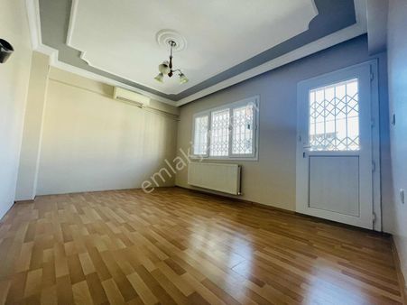 Sevgi Mah. 3+1 110 M2 Lüx Arakat 15 Yıllık Ebeveyn Banyolu Daire