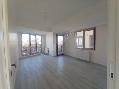 Old City'den Ferit Srlim Paşa Cad Üzeri Sıfır Köşe Boş Daire 4.kat 2+1 85m2