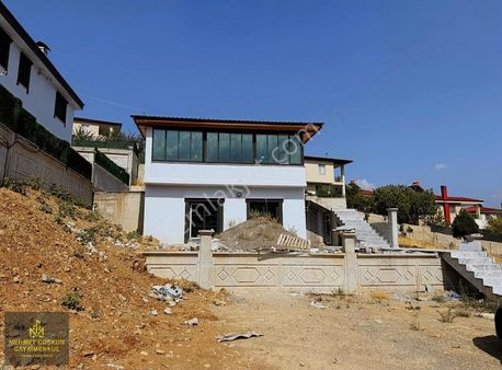 Yenikonacıkta Satılık Sıfır Yapı Muhteşem Manzaralı Villa