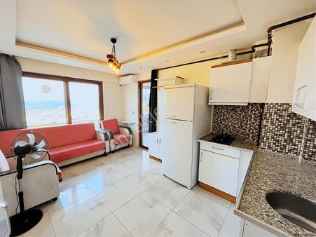 Zeytinköyde Tev Lisesi Üstü Manzaralı Kiralık Eşyalı Apart