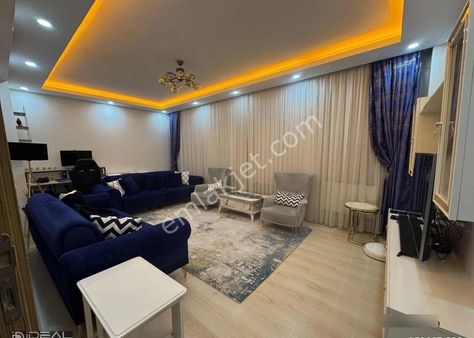 Esentepe Mh Eğtimciler Cd Yanı Ebeyeyn Banyolu Satılık 2+1 Daire