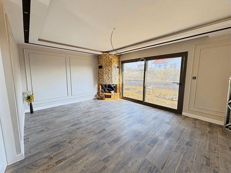 İzbana Yakın Konumda Çelik Konstrüksiyon Doğal Gazlı Villa