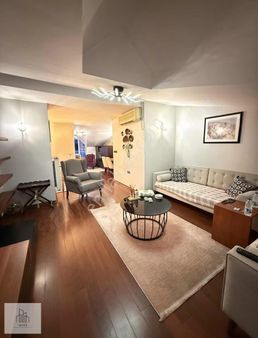 Metroya 3dk Eşyalı Kiralık 2+1 Dubleks: Özel Tasarım