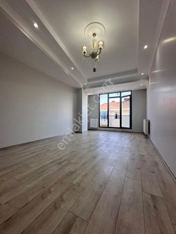 Resmi Kurumların Avm Nin Dibinde Sıfır 2+1 4.kat