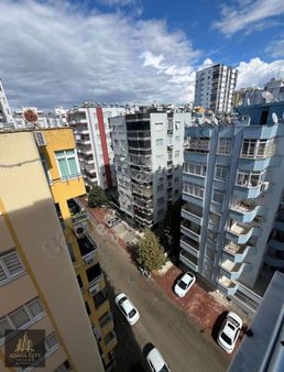 Güzelyalı'da Özala Yürüme Mesafesi 3+1 Kapalı Mutfak