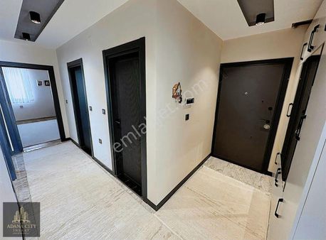 Kıyı Boyu 3+1 K. Mutfak Geniş Lüks 3+1 D.gazlı Satılık Daire