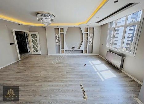 Süleyman Demirelde 220 M2 Herkat Tek Daire Düşük Katlı Lüks 4+1