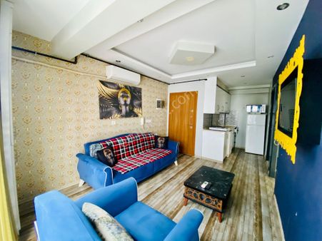 Arakat Balkonlu Full Eşyalı Klimalı Geniş 1+1 Kiralık Apart