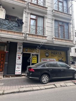Acil Satılık Süper Konumda Uygun Fiyata 2 Katlı Dükkan
