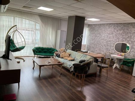 Şahin Plaza Rezidans İstanbul'da 4 Kat Kiralik 1+1 Dubleks Daire