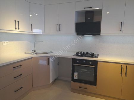 Muhteşembir Yalidairesi