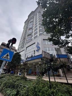 Truva // Onur Gündüzcü'den Alman Doktor Binasında Satılık 4+1