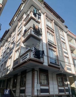 Arnavutköy Belediye Binasına Yakın Satılık Bahçe Katı