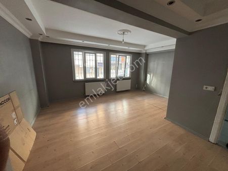 Arnavutköy Anadolu Mahallesi Kiralık 1+1 Daire –