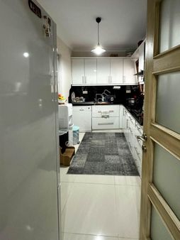 Zabıta Md. Karşısı Ebeveyn Banyolu Kapalı Mutfak Satılık 2+1