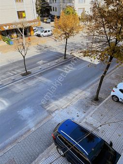 Meram Yaka Cd Üzeri Satılık Arakat 3+1 Daire
