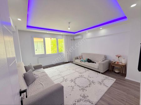 Üçyolda 3+1 120 M2 Lüx Arakat Fırsat Daire