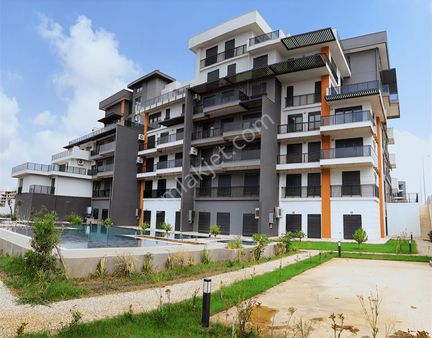 Altıntaş K.otopark Çift Yüzme Havuz Lüks Satılık 2+1