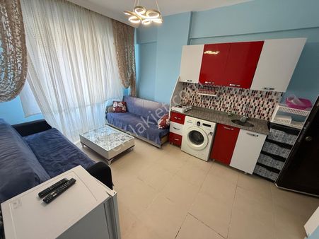 Gaziantep Üni. Yakınında Memur Binasında 1+1 Temiz Eşyalı Daire